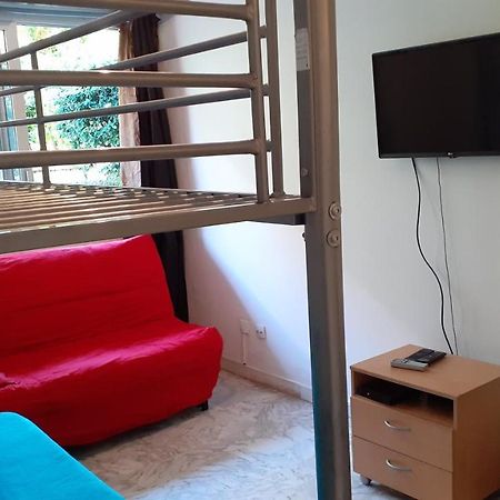 Ferienwohnung Promenade Des Anglais Petit Studio Au Calme Nizza Exterior foto