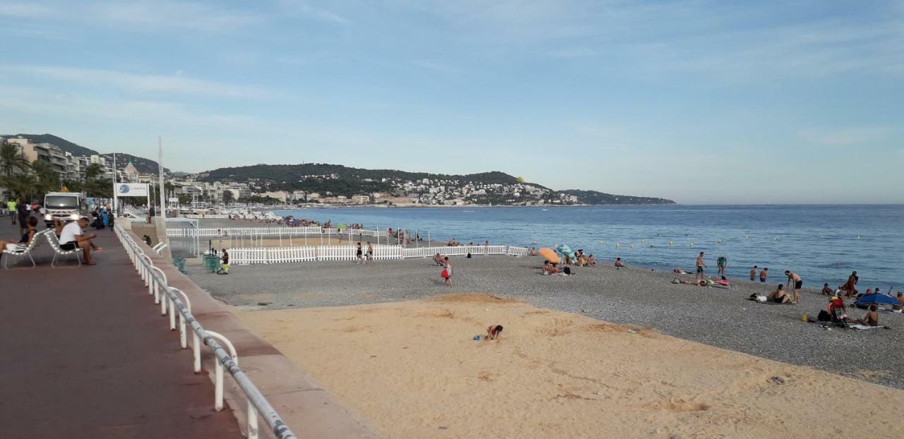 Ferienwohnung Promenade Des Anglais Petit Studio Au Calme Nizza Exterior foto